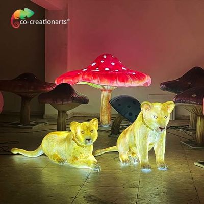 Good price Light Up Life Size Fiberglass Animals Fiberglass Lion Statue Landscape Decorations online